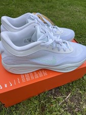 NEU Nike G.T. Hustle Academy