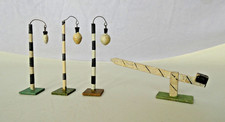 3 Lampen und eine Schranke -
