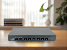 10G Glasfaser Switch - 8 Ports SFP+ 10Gb, Pro Network Switch, Plug & Play