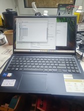 ASUS VivoBook 15, 15,6 Zoll