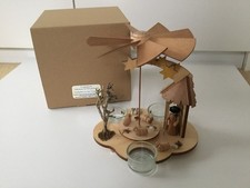 Teelichtpyramide aus dem Erzgebirge Schäfer, Schafe und Krippe