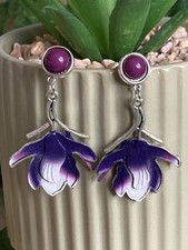 Lila Blütenblatt Ohrstecker