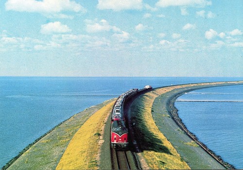V200 mit autoreisezug - v200,