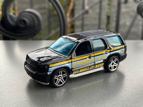 Hot wheels chevy tahoe - '07, |