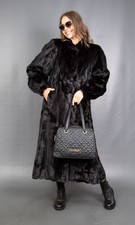 16131 WUNDERSCHÖNER ECHTER SAGA NERZ MANTEL PELZ SWINGER EXTRA LANG PELZ WUNDERSCHÖN GR M