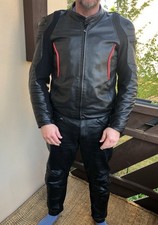 Ducati Dainese Lederkombi Herren Gr. 56 (eher54) + Protektor