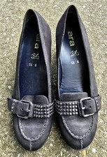 NEUWERTIG - ARA - DAMENSCHUH - Gr. 38,5  G - Blockabsatz - Metallnieten