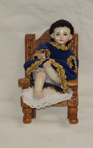Kleiner christlicher junge der - kleiner,