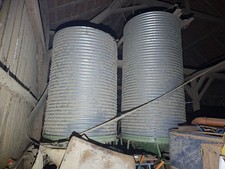 Silos 1.8m.      Breit 260