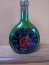 Uhr in Boxbeutel, Uhr in Flasche - Tischuhr, Kaminuhr, Deko