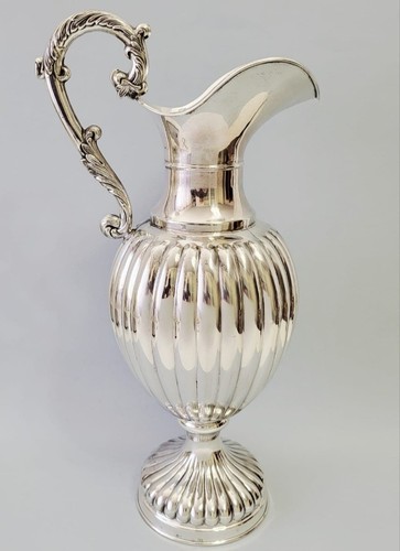 Wasserkrug aus silber - wasserkrug,