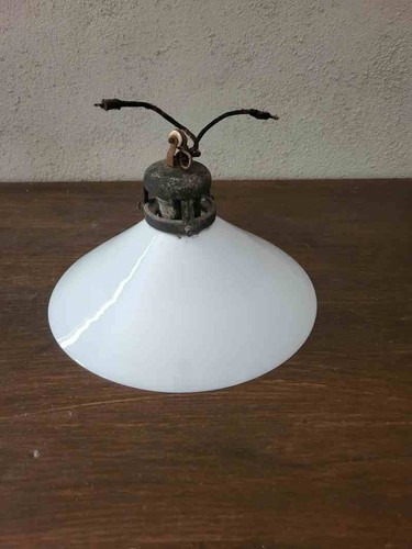 Kleinere alte deckenlampe - alte,