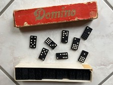 Domino Spielsteine alt, in