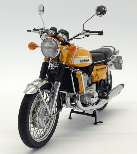 Minichamps scale diecast - 1/12,