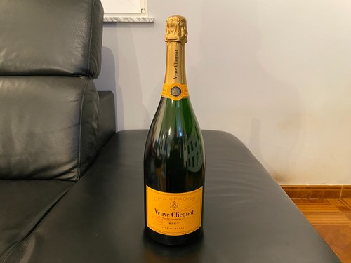 Veuve clicquot champagner - veuve,