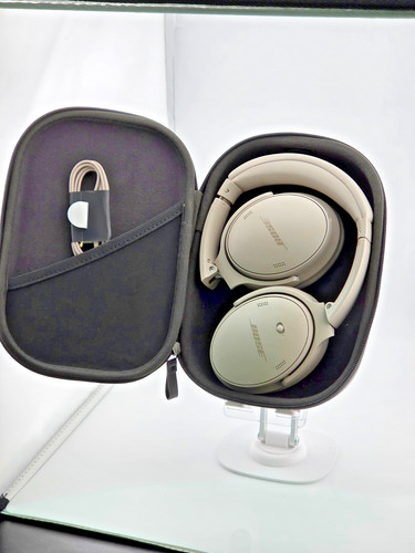 Bose quietcomfort headphones - bose,