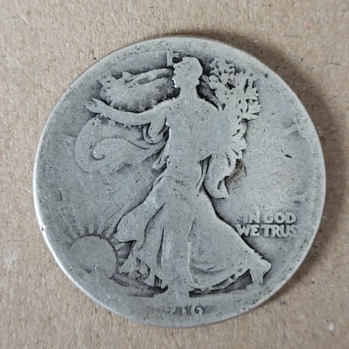 Usa half dollar walking - usa,