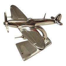 Spitfire Modellflugzeug aus