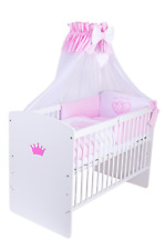 Babybett K2b-korR mit 10-tlg Komplett-Set Bettwäsche Matratze Nestchen Herzen ro