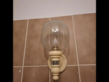 Wandlampe mit Zugschalter