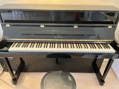 Klavier kawai - klavier, k2