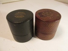 2 Messgläser in Schachteln um 1900