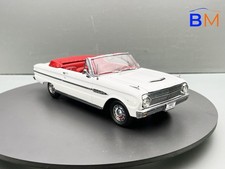 1:18 SunStar 1963 Ford Falcon // 4 C 0401