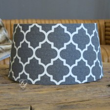 LAMPENSCHIRM GRAU MUSTER