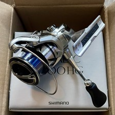 SHIMANO Stradic FM 2500 HG Stationärrolle Spinnrolle NEU + Rechnung TOP Angebot