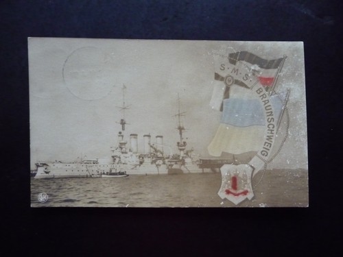 Schlachtschiff s m - ak:,