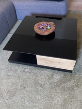 Moderner Couchtisch mit Glasplatte & Stauraum (Schubladen), Top Zustand