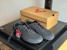 Vivobarefoot stealth m - stealth, ii