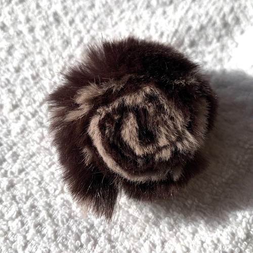 Vintage braune pelzbrosche - vintage,