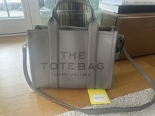Marc Jacobs The Leather  Tote