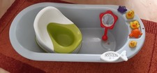 Babybadewanne, Töpfchen, Badethermometer und Badespielzeug