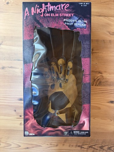 Neca nightmare elm - on,