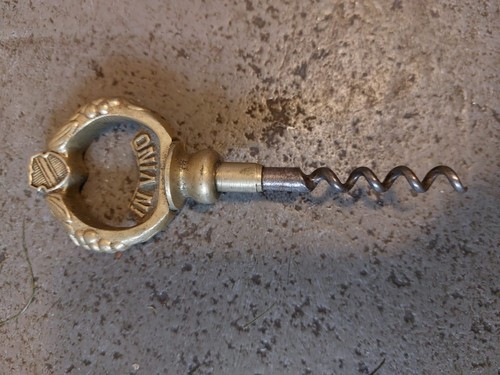 Flaschenöffner korkenzieher - flaschenöffner,