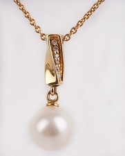 Jette Joop Collier aus 585 Gold mit Perle und Diamant 45 cm