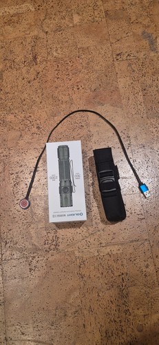 Neuwertige olight warrior - olight,