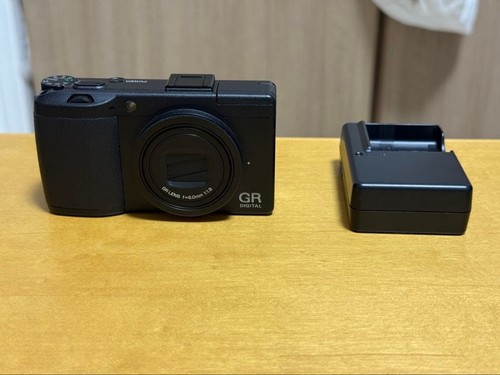 Ricoh digital iii kompakte - digital,