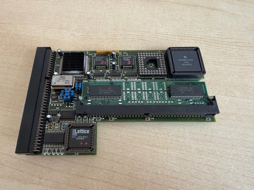Amiga 1200 turbokarte 68030 - turbokarte,