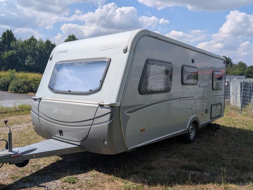 Wohnwagen hymer eriba - nova, hn