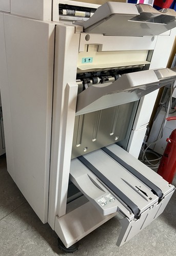 Xerox professional finisher - finisher, dc