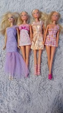 22:24 Barbie Puppen Konvolut 4