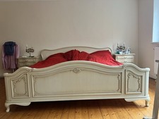 Chippendales stile Bett mit 2 Kommode