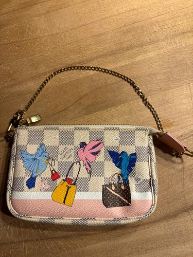 Louis vuitton mini pochette - louis,