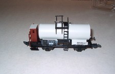 Kesselwagen, hellgrau mit BH, DR von Sachsenmodelle, Spur H0