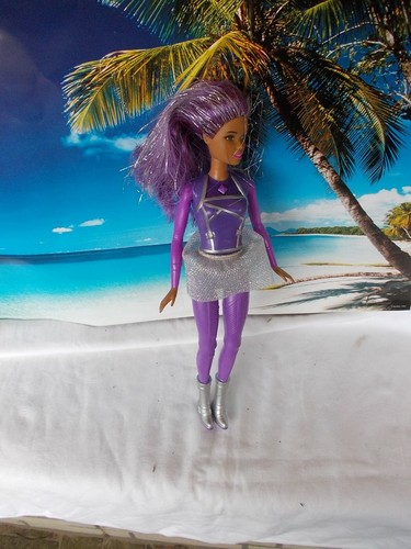 Barbie puppe ganz lila - barbie, puppe,