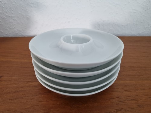 Eierbecher mit ablage - eierbecher,