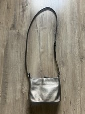 LIEBESKIND Umhänge Tasche metallic